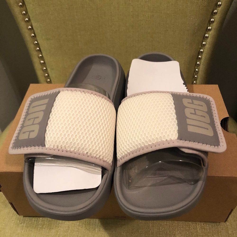 UGG Slides